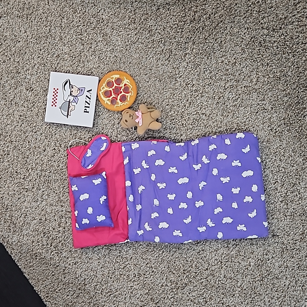 Sleepover set for 18-inch doll